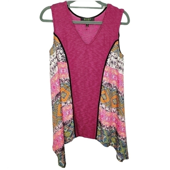 Poeme by Citron M knit and handkerchief top - Picture 1 of 9